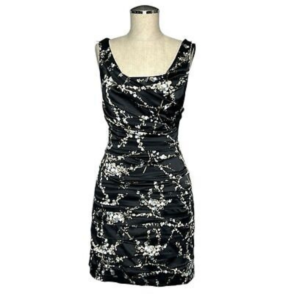 Express black floral sheath dress size 8
